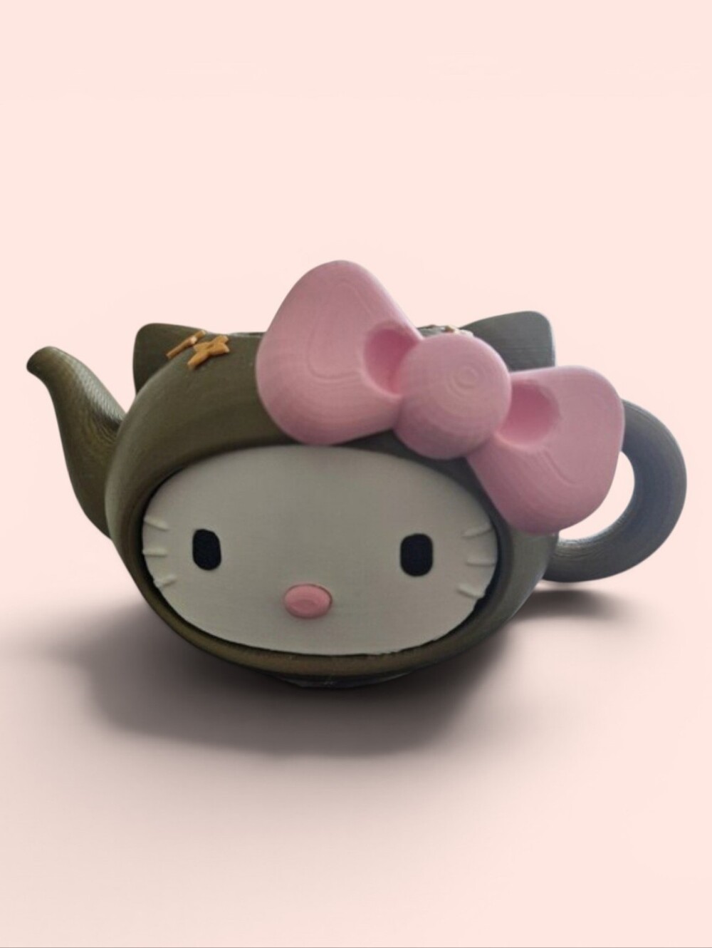 Hello Kitty Watering Can with Pink Bow
